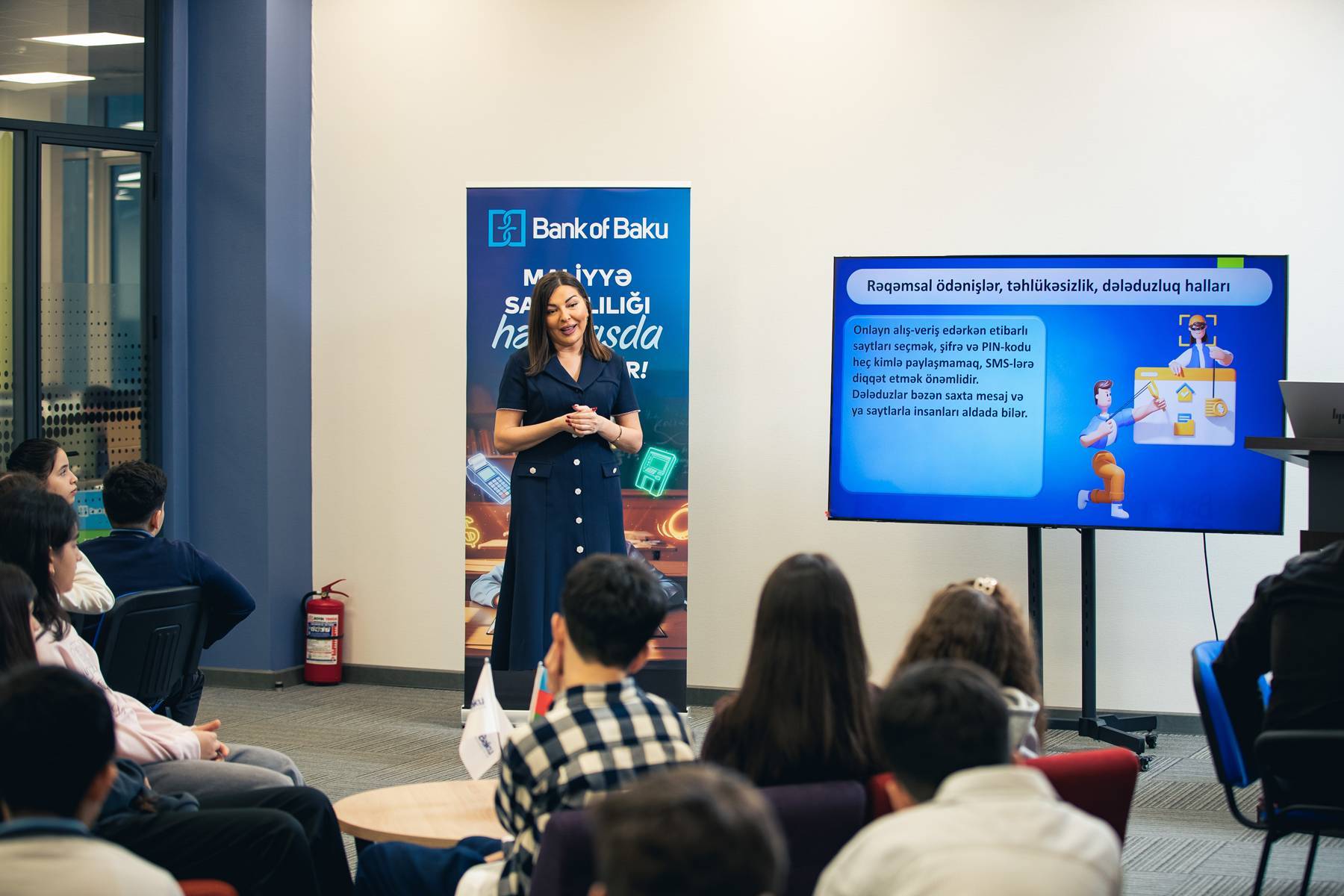 Bank of Baku-da maliyyə savadlılığı günü 4 5 1