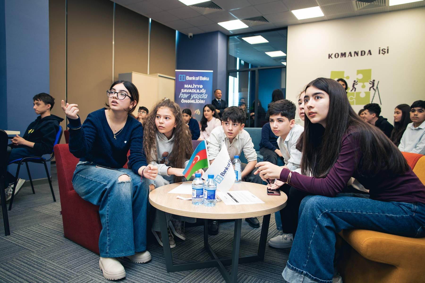 Bank of Baku-da maliyyə savadlılığı günü 5 6 2