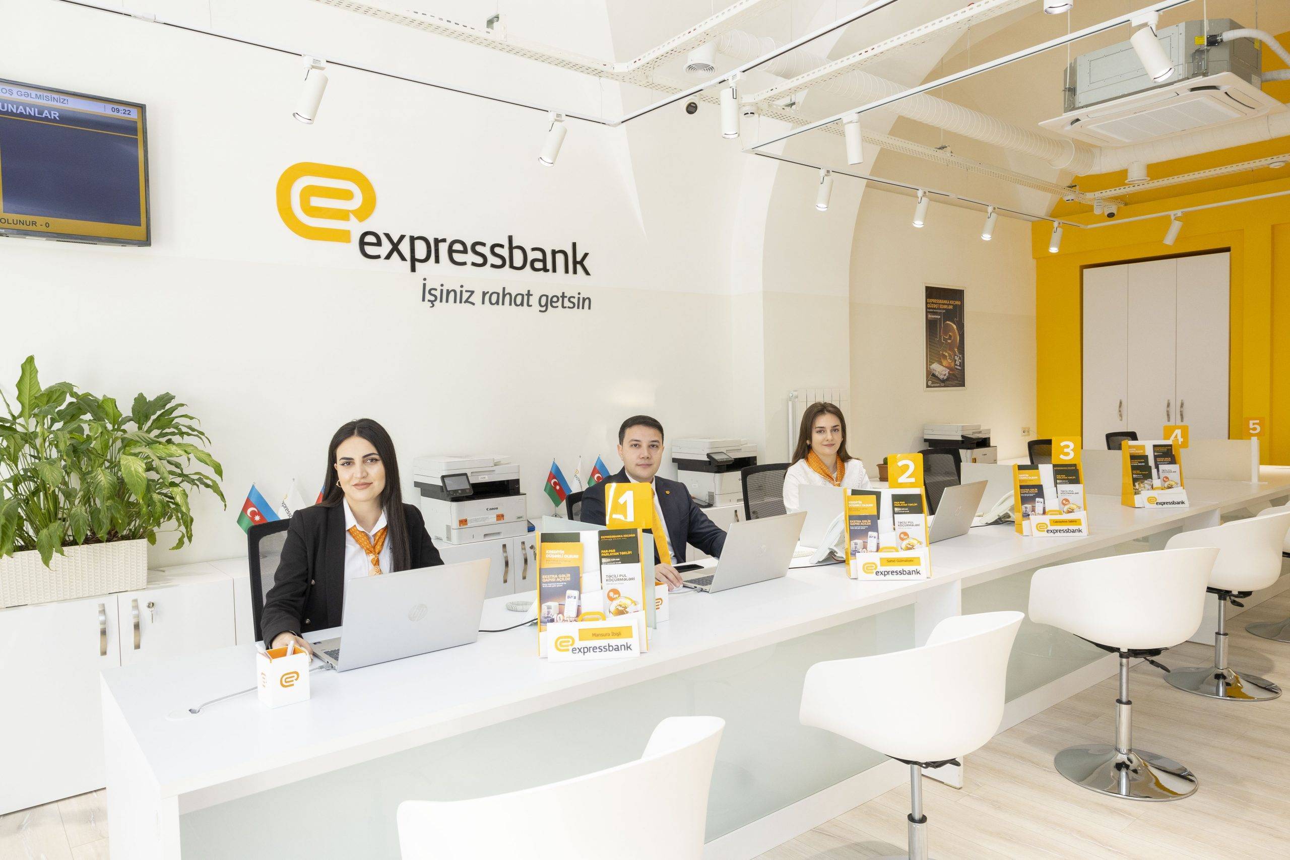 Expressbank – YENİ ÜNVANDA 3 A42A8032 scaled