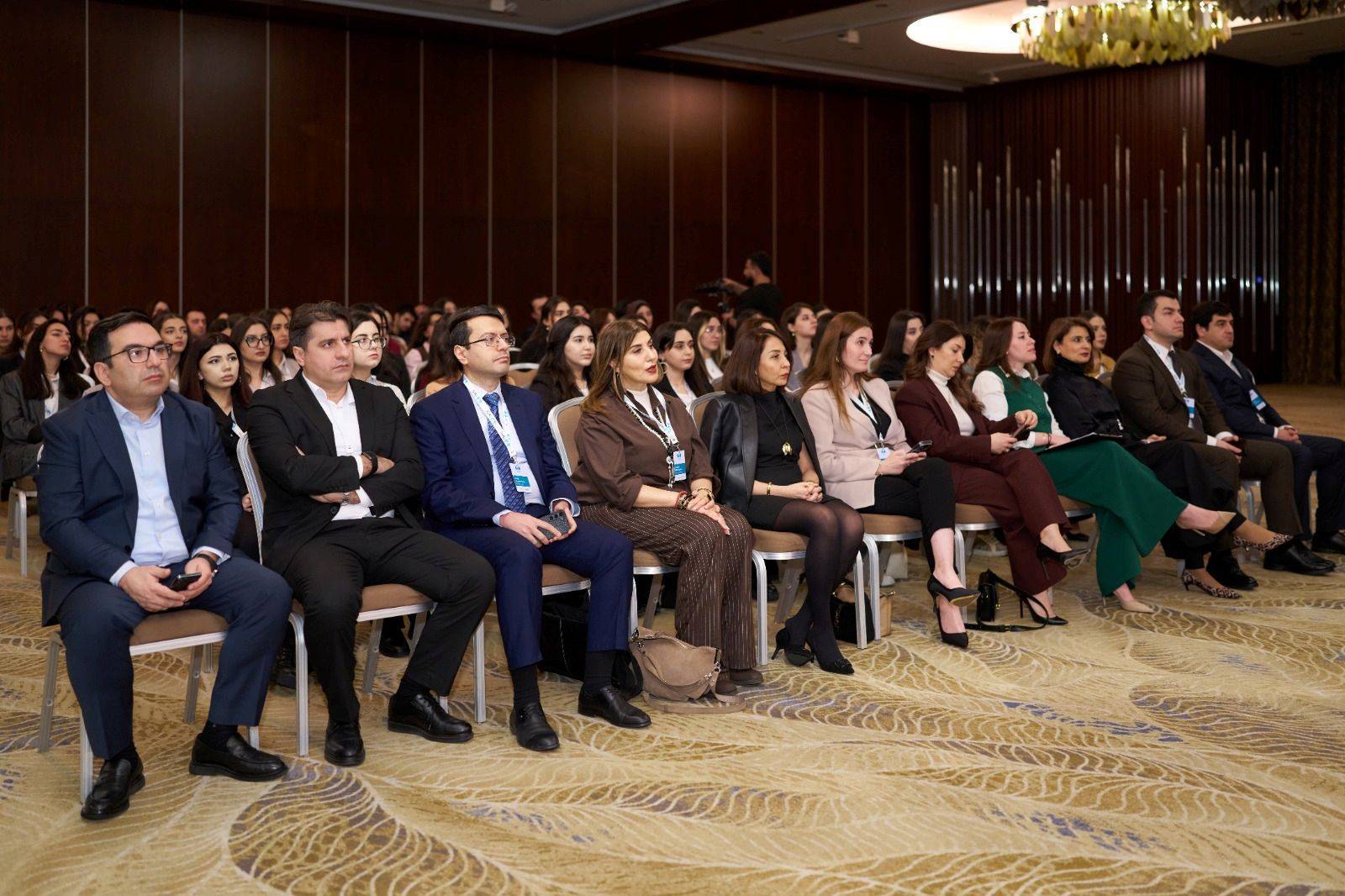 NEQSOL Holding və Təhsilin İnkişafı Fondu PARLA Tələbə Qızlar üçün Təqaüd Proqramını davam etdirir 2 Foto 1 1