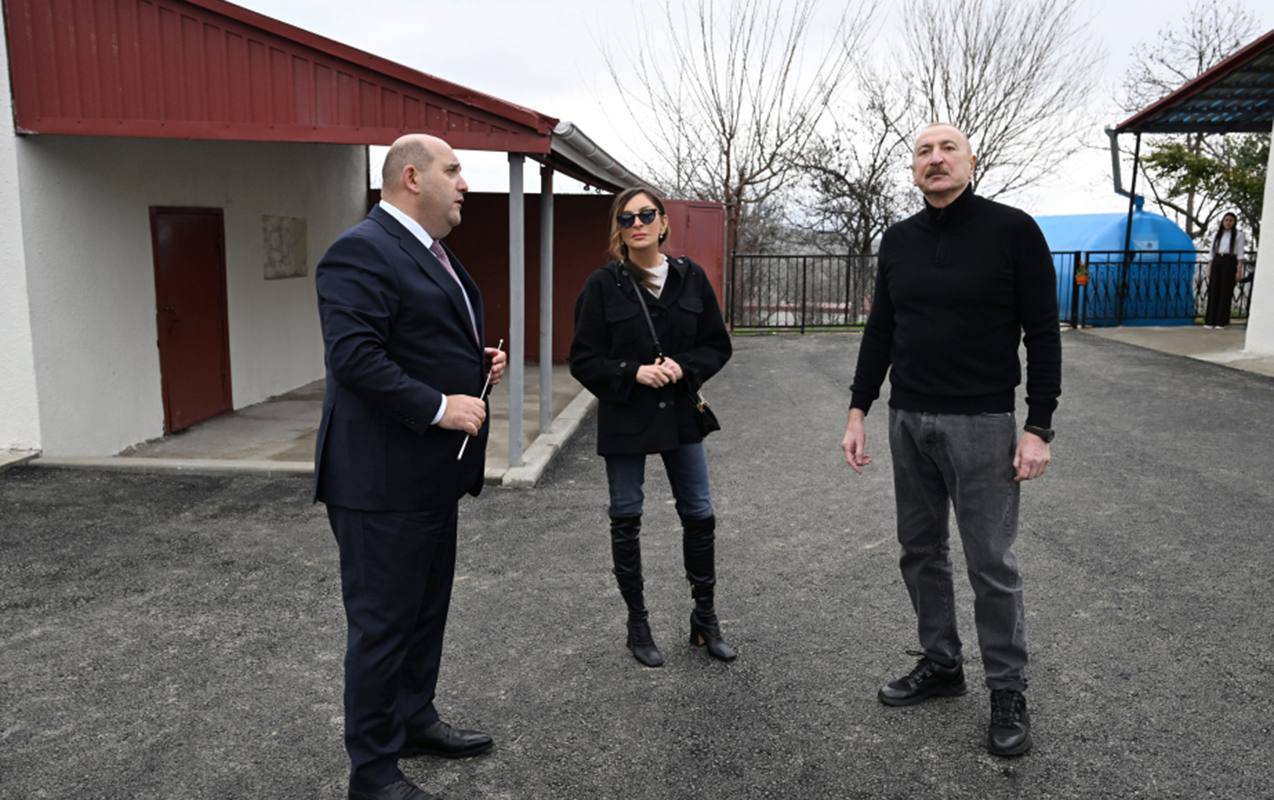 Prezident İlham Əliyev Xocavəndin Xanoba kəndində görülən işlərlə tanış olub 7 photo 2026 03 18 16 27 46
