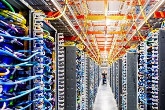 Dünyanın ən çox tələb olunan maşınını yaratmaq uğrunda yarış 1 2 4