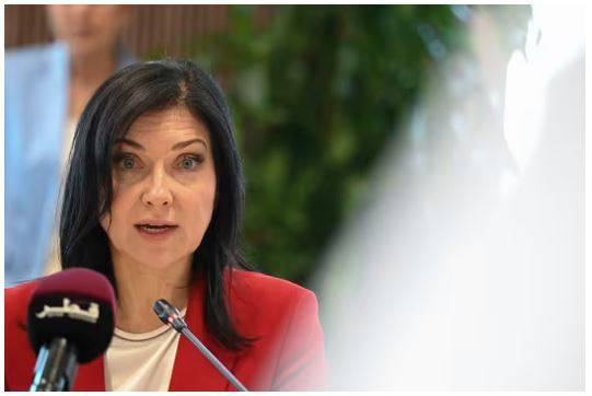 Silahlanma kursu: Almaniya iqtisadiyyatı istiqamətini dəyişir 2 3 3