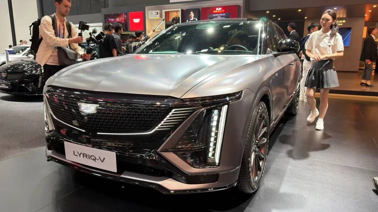 Pekində dünyanın ən böyük avtomobil sərgisi açılıb — Toyota RAV 4, Zeekr 8X və başqaları 11 5429461742099567629