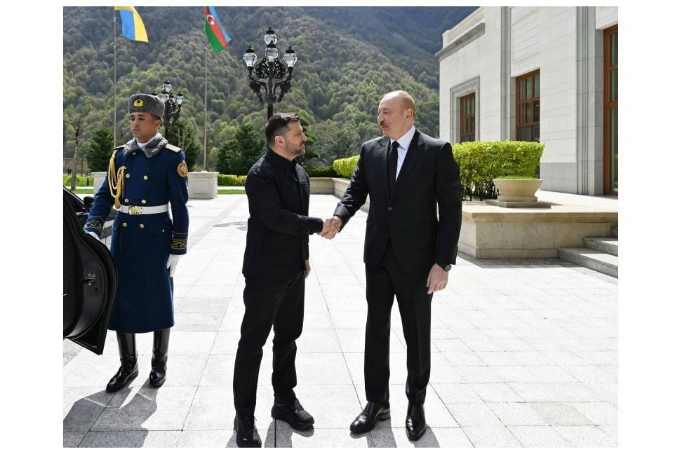 Ukrayna Prezidenti Volodimir Zelenski Azərbaycanda işgüzar səfərdədir 2 69ec6ffd51c8a69ec6ffd51c8b177710284569ec6ffd51c8669ec6ffd51c88