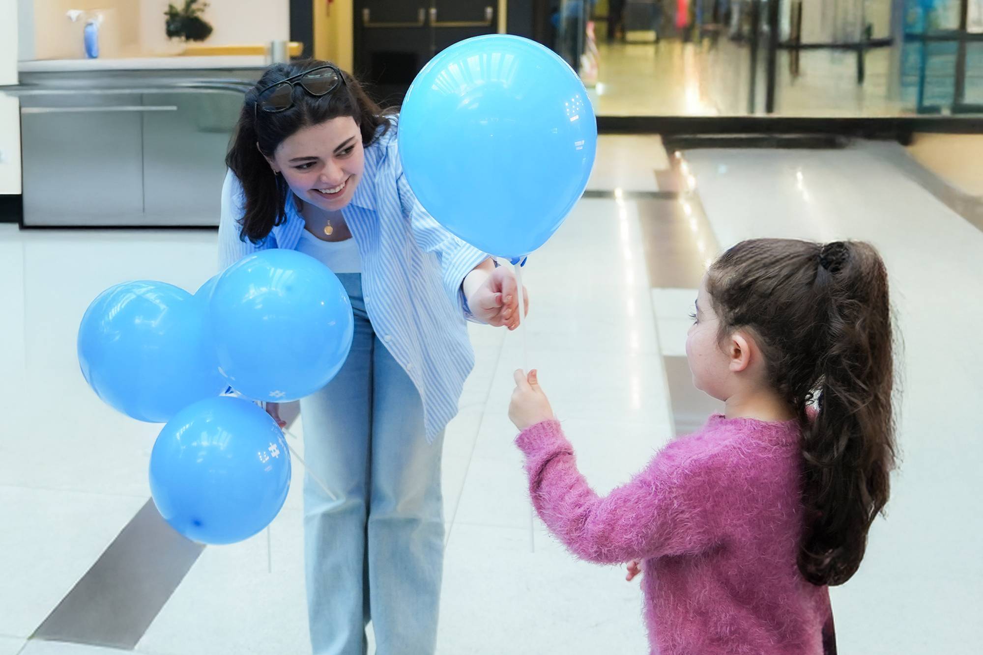 Bank of Baku-dan Autizm Maarifləndirmə ayına özəl layihə: SEVGİ VARSA, FƏRQ YOXDUR! 11 Bank of Baku dan Autizm maarifləndirmə ayina ozəl layihə SEVGI VARSA FERQ YOXDUR 11