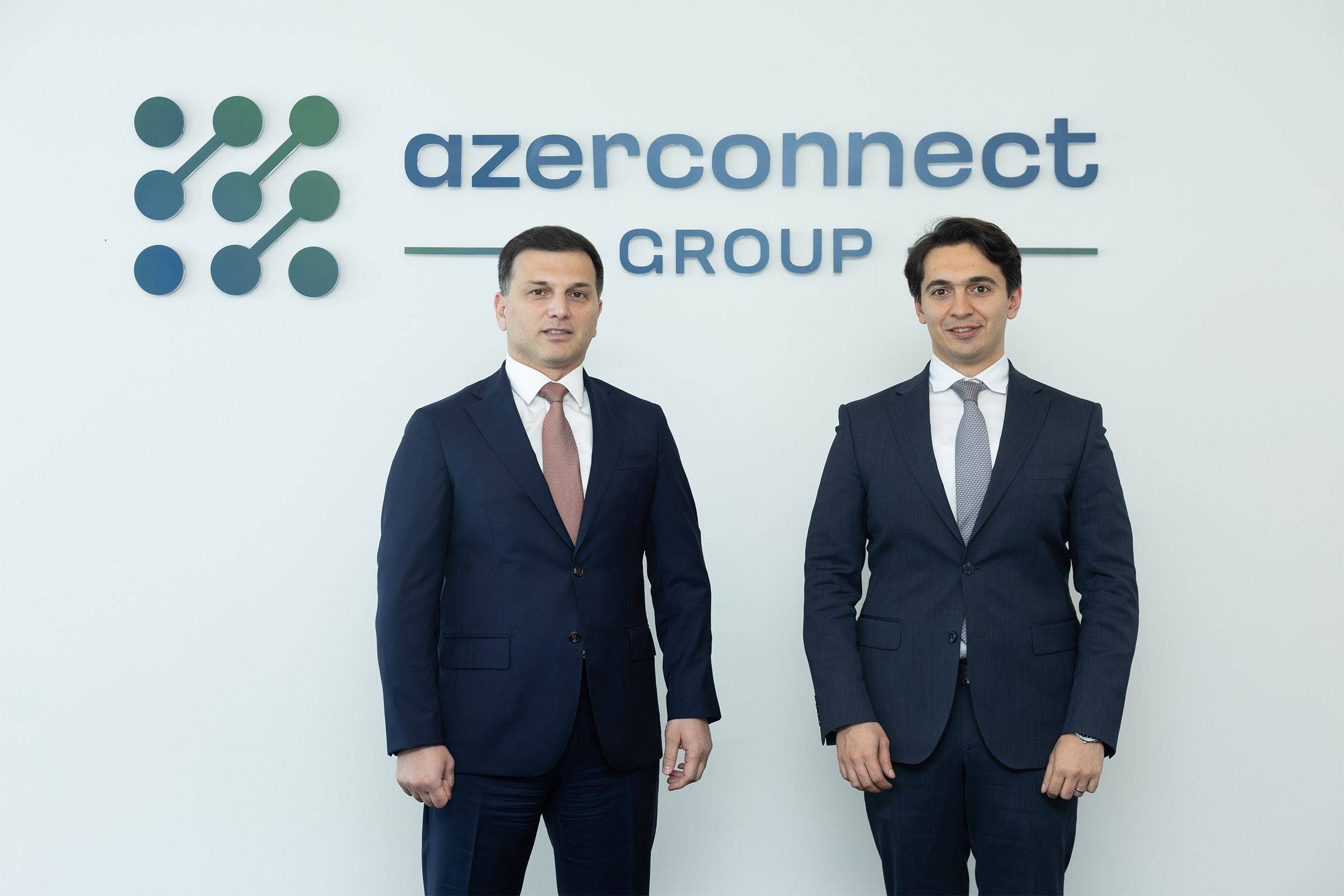 “Azerconnect Group”un baş direktoru Emil Məsimov “Yüksəliş” müsabiqəsinin qalibi ilə görüşüb 1 FOTO 1 4