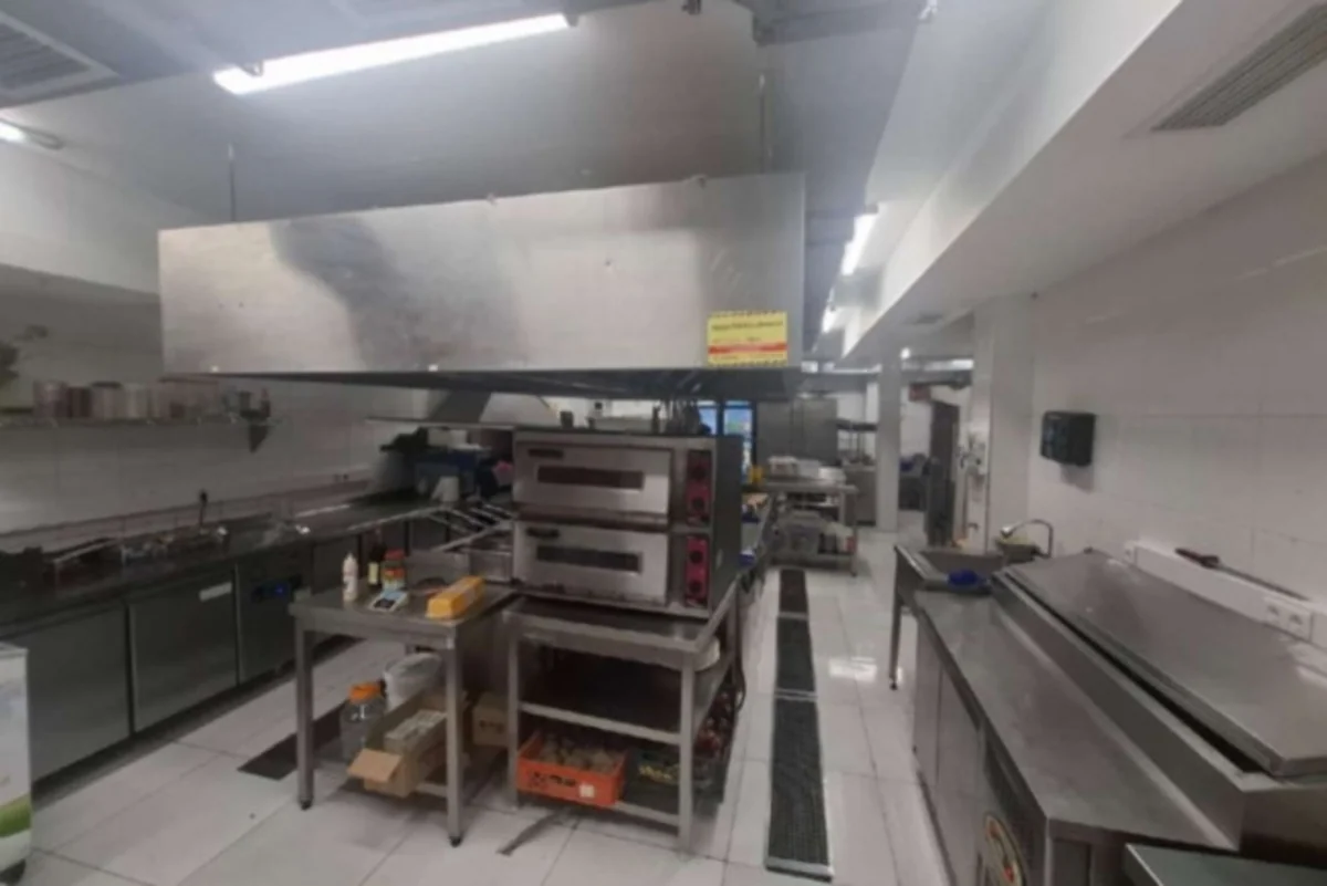 AQTA "Hayal Kahvesi"ndə yoxlama aparıb - Vaxtı keçmiş məhsullardan istifadə edilirmiş 1 1 1