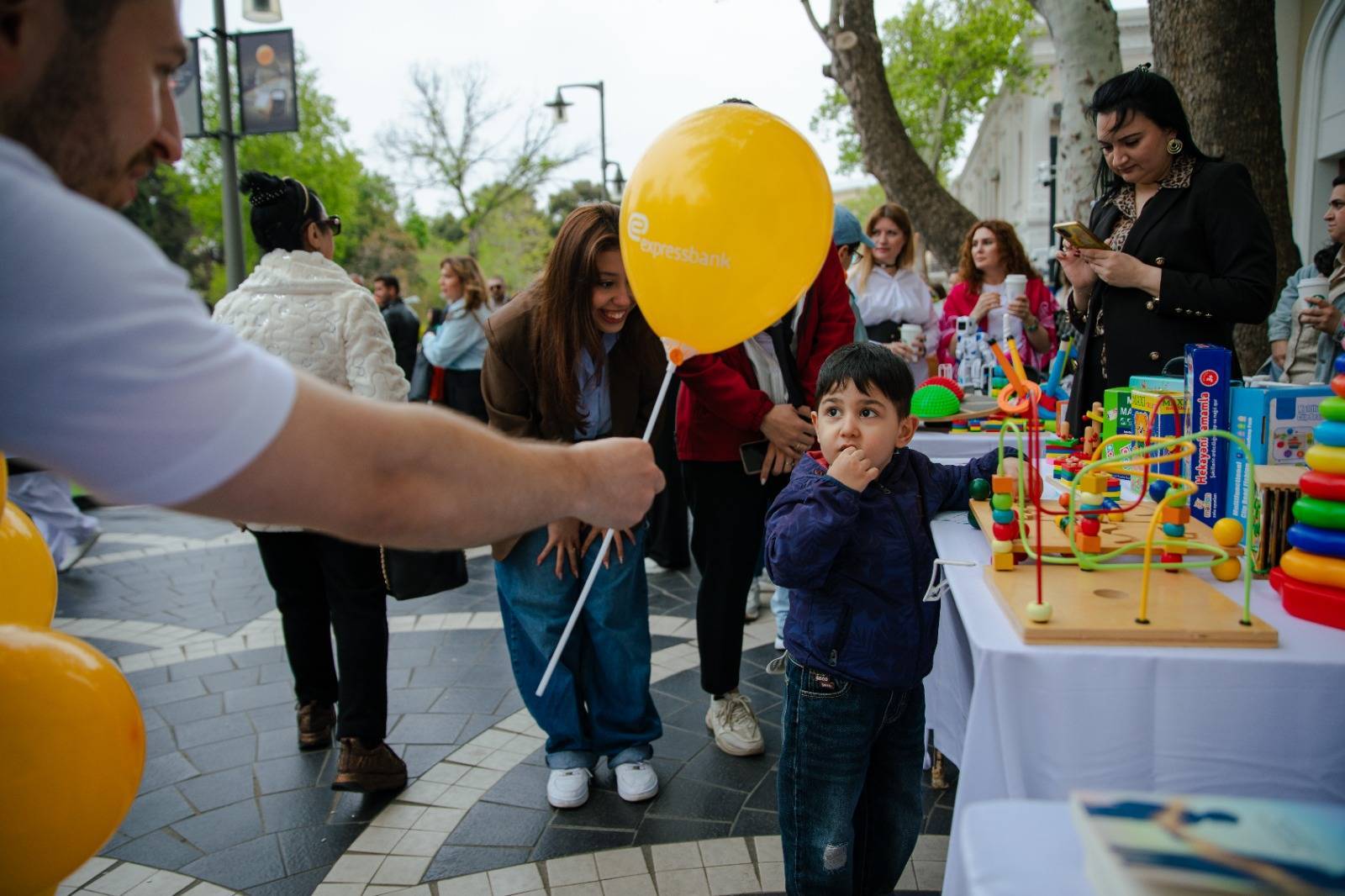 Expressbankın dəstəyilə VI Autizm Festivalı baş tutub 2 4 21