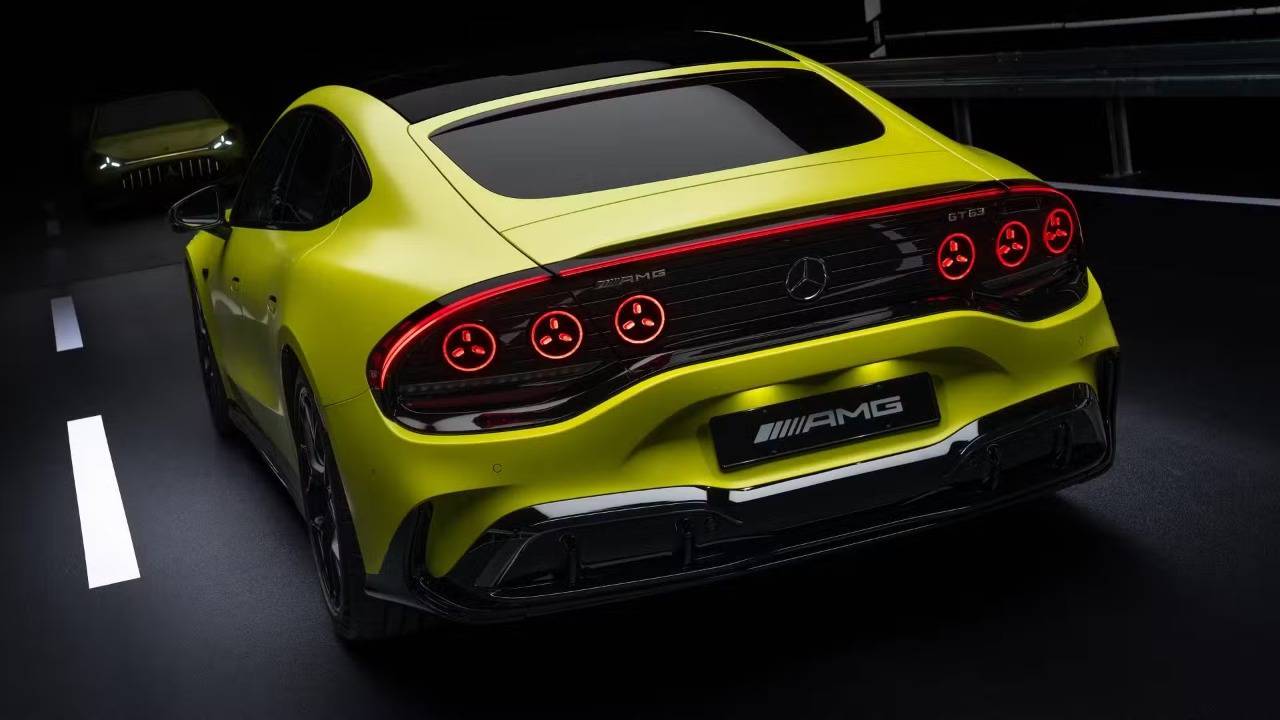 "Mercedes-Benz" 1153 at gücünə malik elektrikli AMG GT modelini təqdim edib — Fotolar 2 5222449760155932409