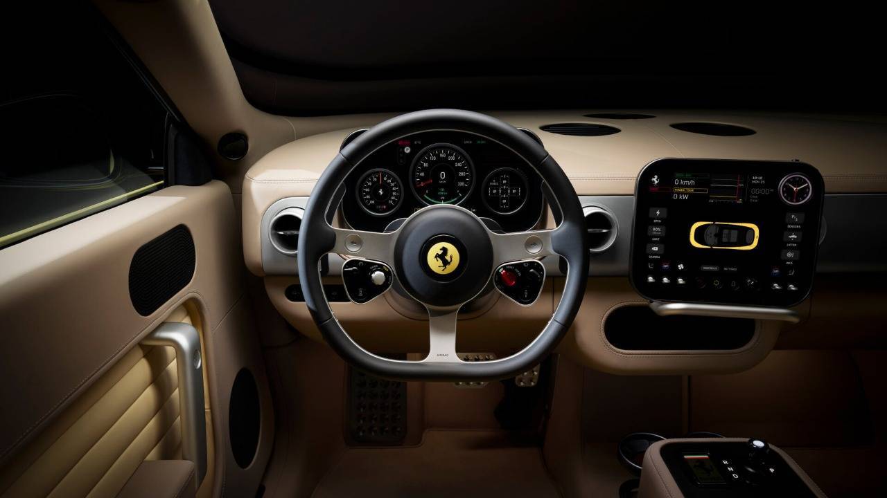 "Ferrari" ilk tam elektrikli avtomobilini təqdim edib — Video 7 5235606189876385858