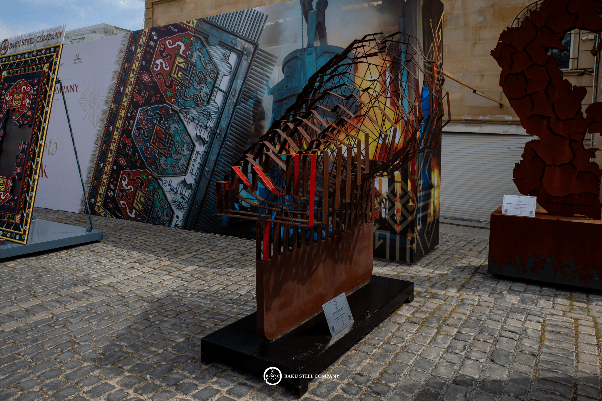 Baku Steel Company Xalça Festivalında polad sənətini təqdim etdi 6 6 7