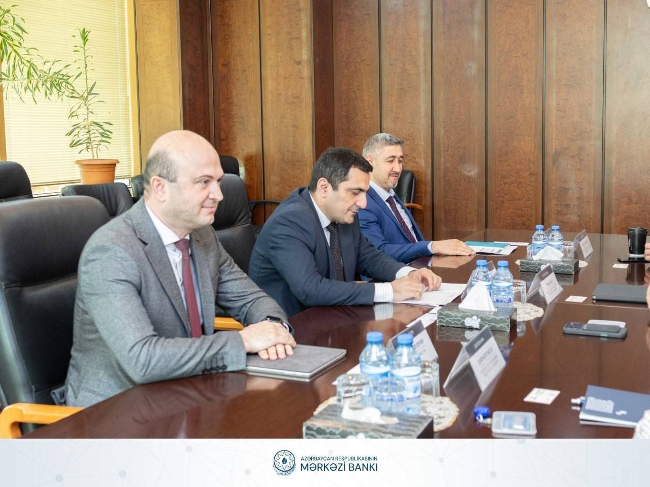 Mərkəzi Bankla “Deutsche Bank” arasında əməkdaşlıq perspektivləri müzakirə edilib 2 6a0f07cfe47886a0f07cfe478917793699356a0f07cfe47866a0f07cfe4787