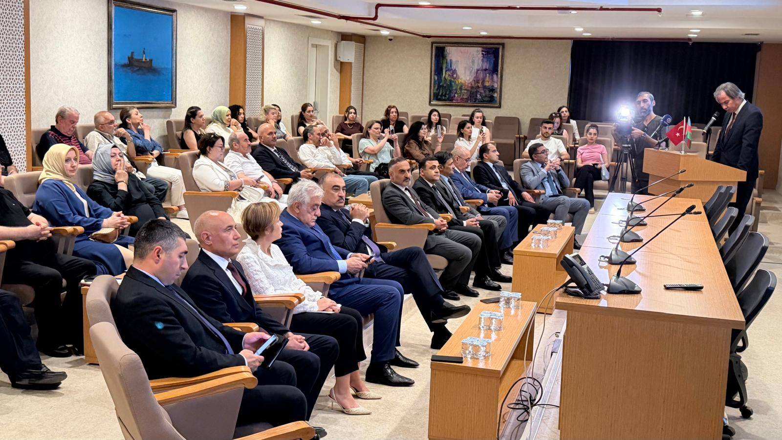 "PAŞA Həyat Sığorta"nın dəstəyi ilə Ankara şəhərində növbəti kitab təqdimatı keçirilib 5 0006