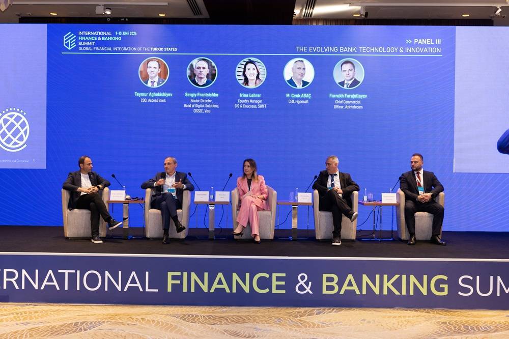 SİMA həlləri Beynəlxalq Maliyyə və Bankçılıq Sammitində 3 14 8