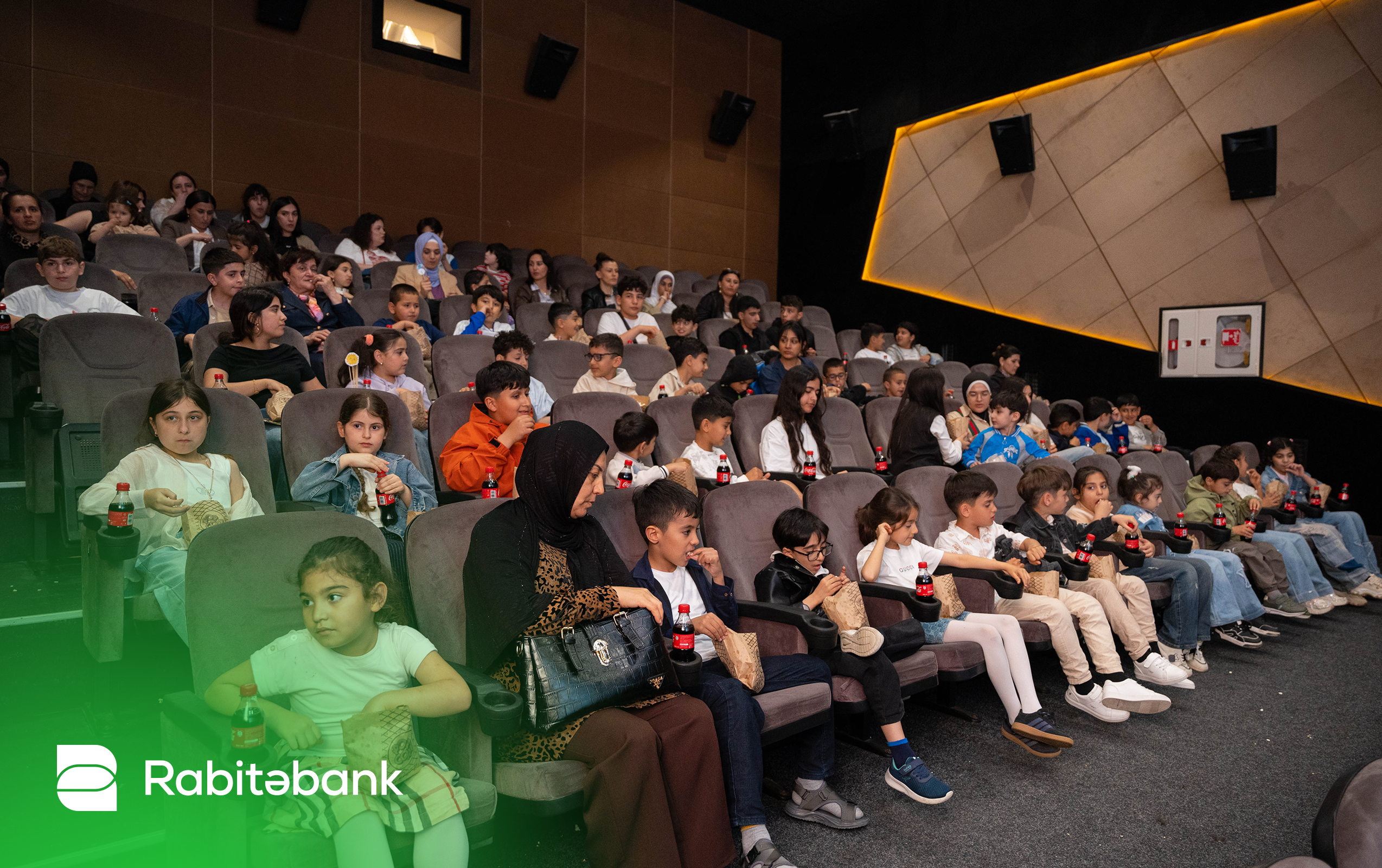 Rabitəbank və “İnnovasiyalar Mərkəzi” şəhid övladları üçün “Zəfərin gələcəyi” layihəsini həyata keçirib 19 19