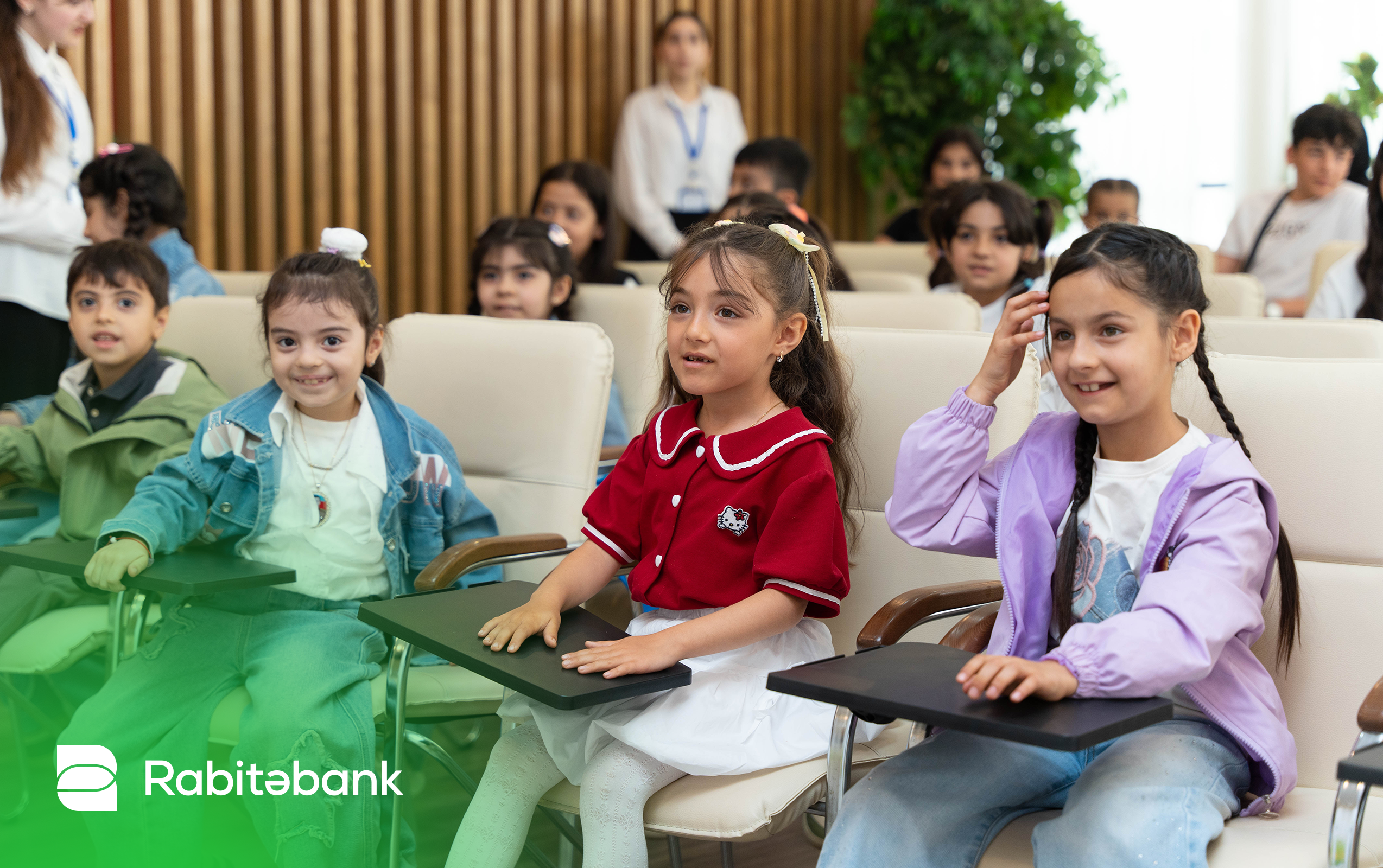 Rabitəbank və “İnnovasiyalar Mərkəzi” şəhid övladları üçün “Zəfərin gələcəyi” layihəsini həyata keçirib 3 3