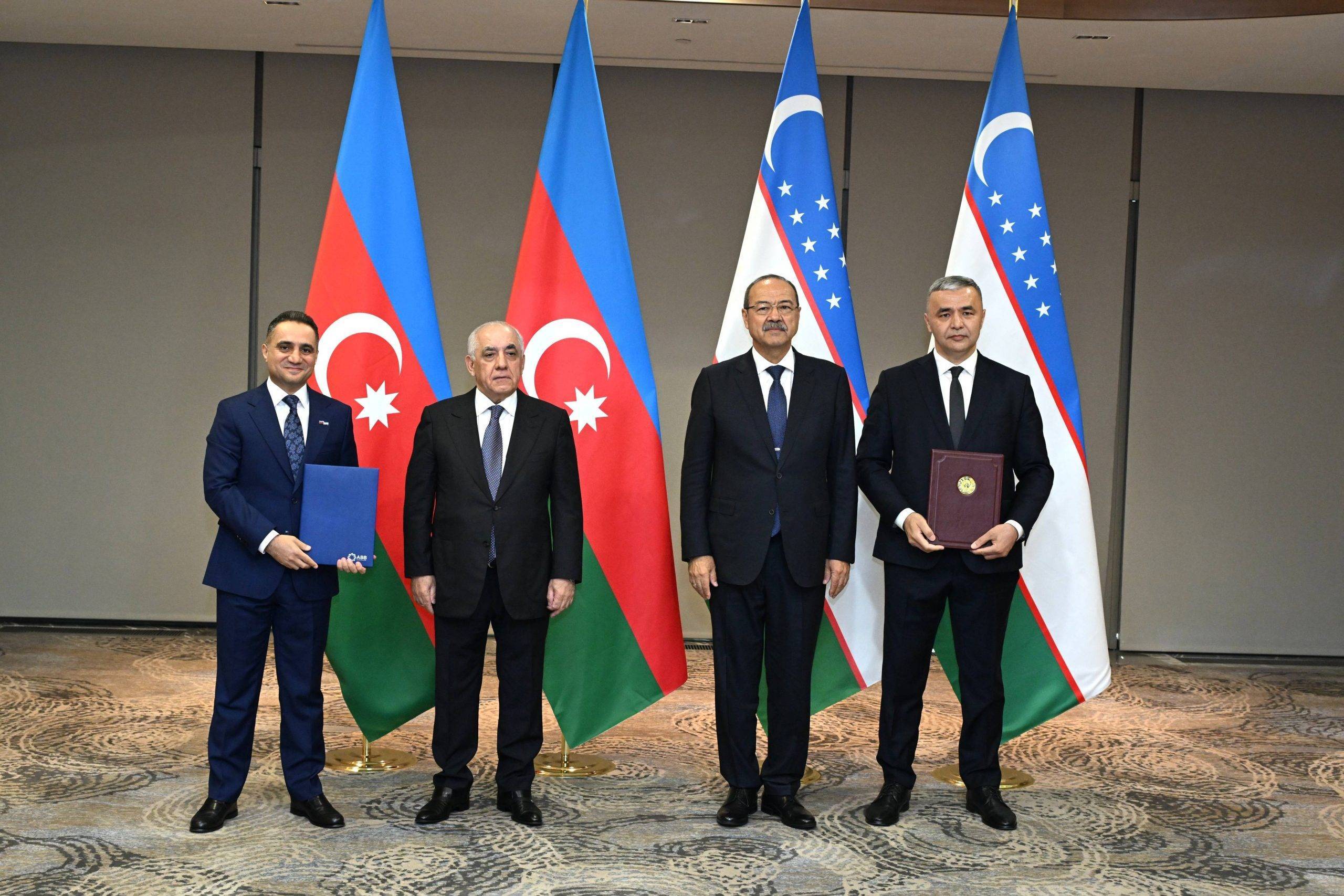 ABB rəhbərliyi V Daşkənd Beynəlxalq İnvestisiya Forumunda 2 4 25 scaled