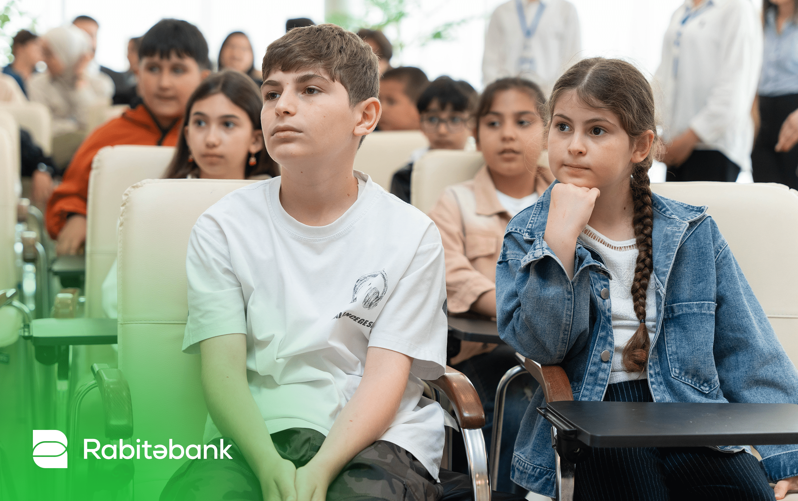 Rabitəbank və “İnnovasiyalar Mərkəzi” şəhid övladları üçün “Zəfərin gələcəyi” layihəsini həyata keçirib 4 4