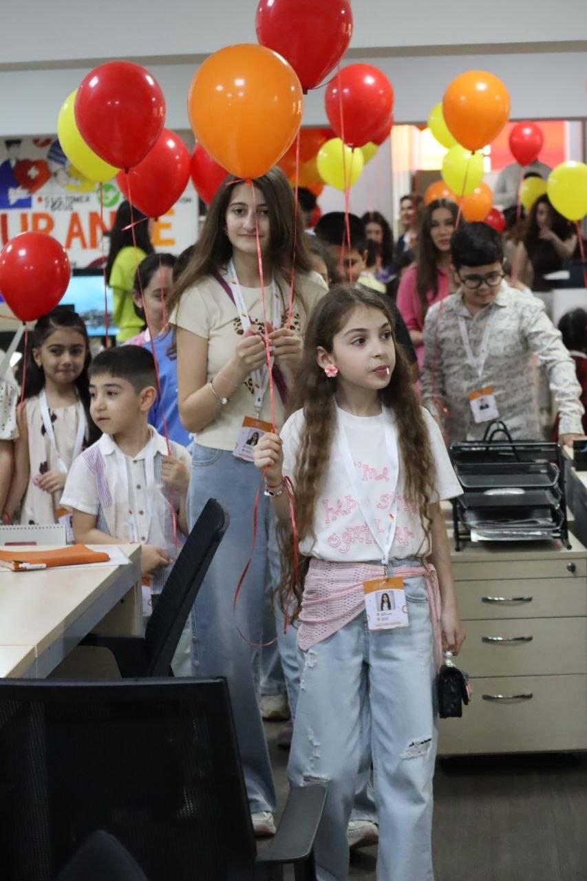 “Atəşgah” Sığorta Uşaqların Beynəlxalq Müdafiəsi Gününü xüsusi tədbirlə qeyd etdi! 7 Foto 4 4