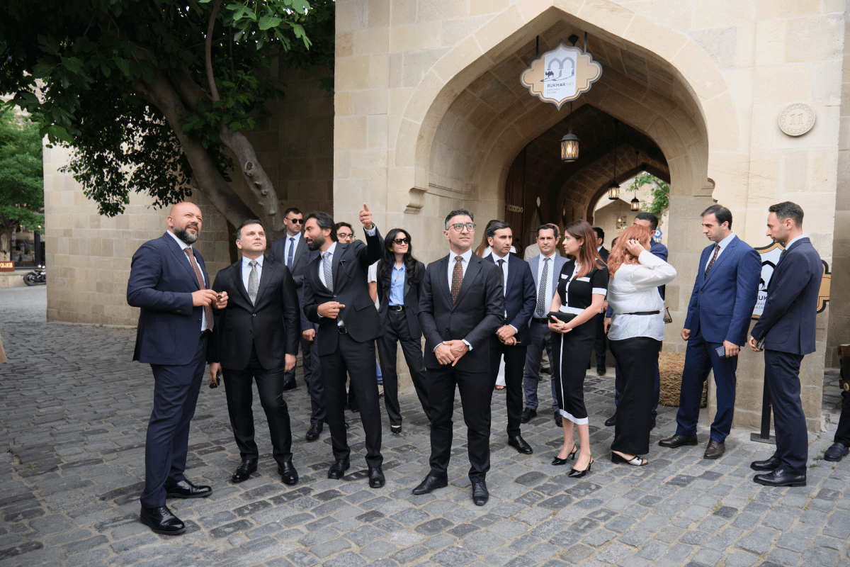 Azerconnect Group İçərişəhərdə süni intellekt əsaslı həllər tətbiq edəcək 5 Foto 6