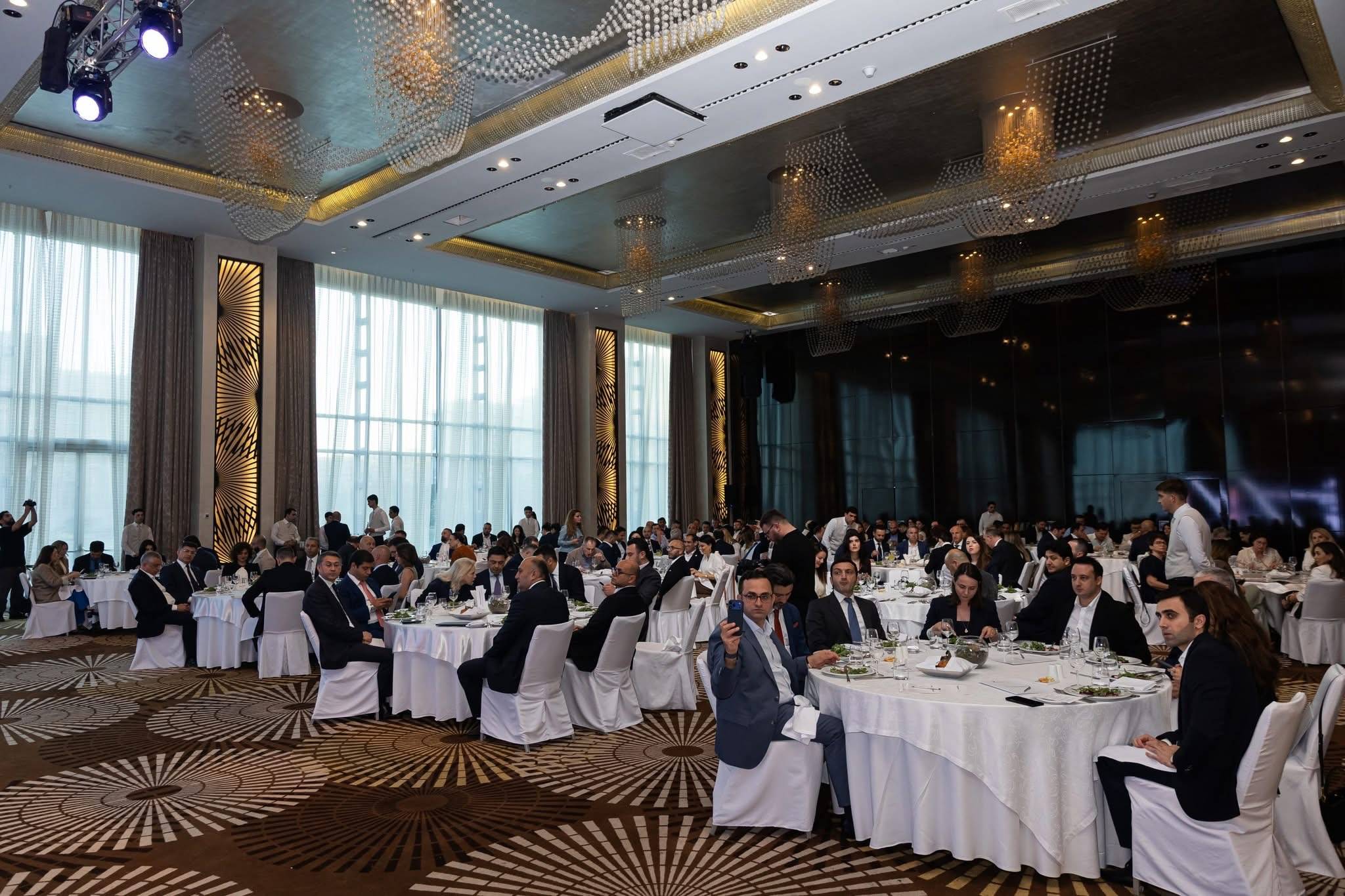 “AmCham Azərbaycan”ın yeni prezidenti və İdarə Heyəti seçildi - Fotolar 4 IMG 7809