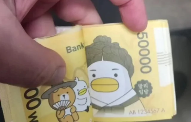 Bank rəhbəri 45 min dolları oğuqlayaraq oyun pulları ilə əvəz edib 2 2