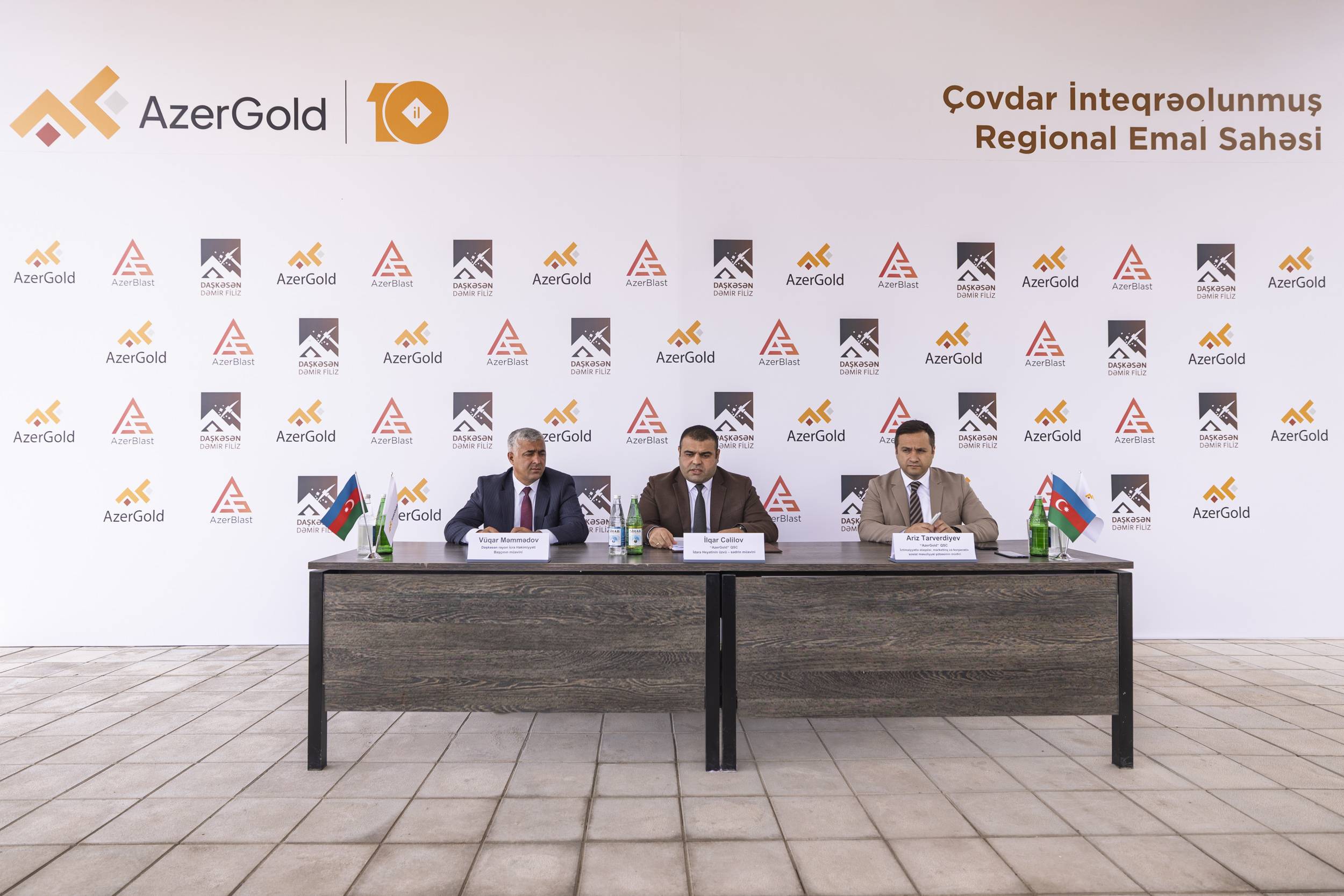 “AzerGold” QSC-nin KSM Komitəsi Daşkəsən sakinləri ilə növbəti görüşünü keçirib 5 3 72