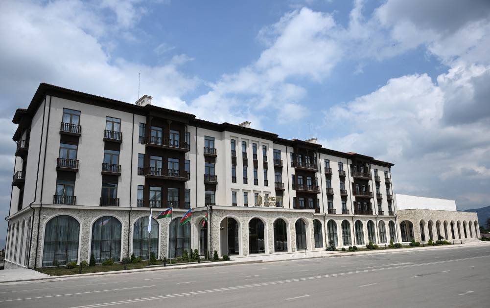 Prezident “Xankəndi” hotelinin açılışında iştirak edib 2 6a524d95a94cb6a524d95a94cc17837787096a524d95a94c96a524d95a94ca