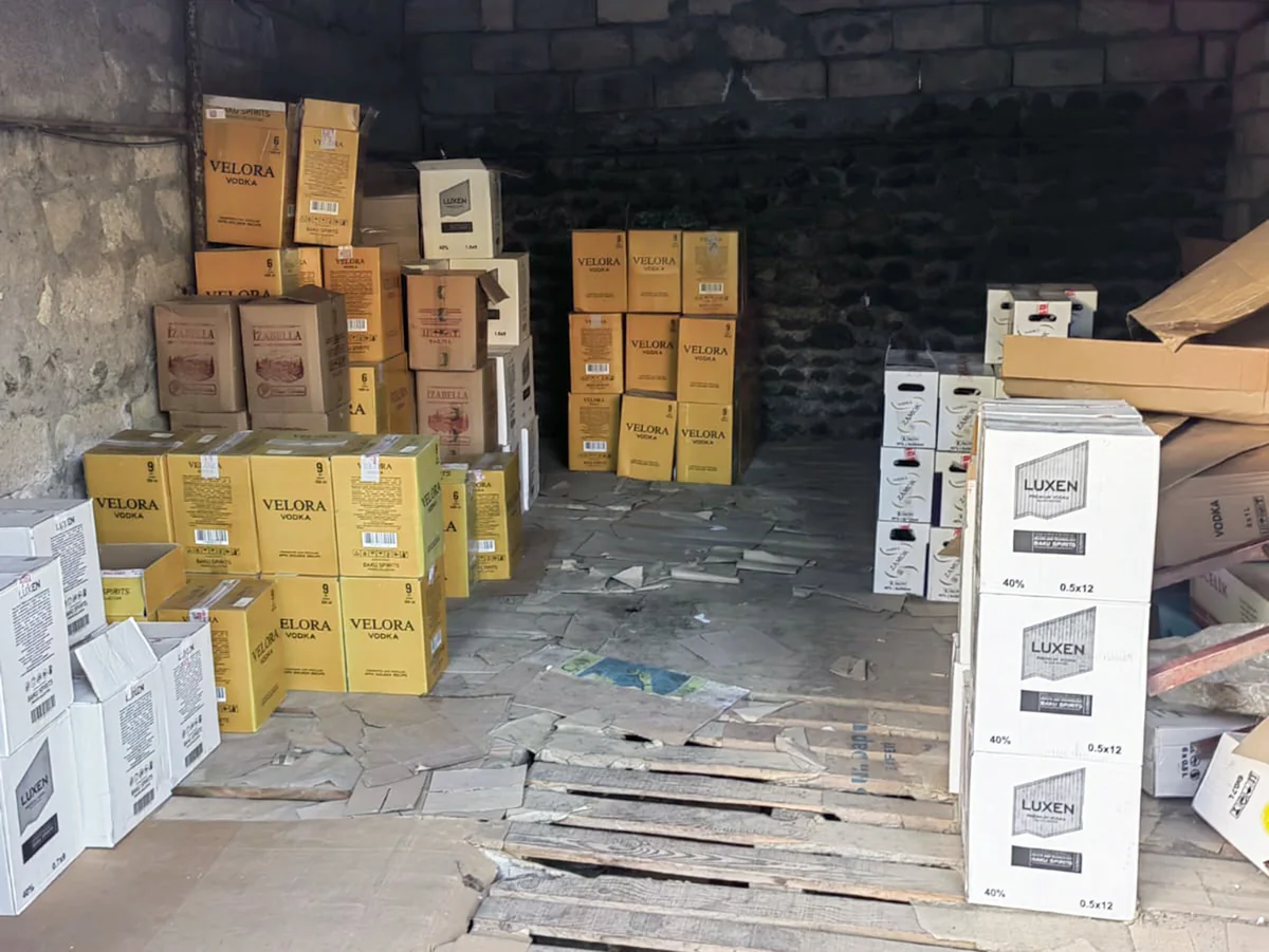 Vergi Xidməti 57 obyektdə saxta aksiz markalı məhsullar aşkarladı 5