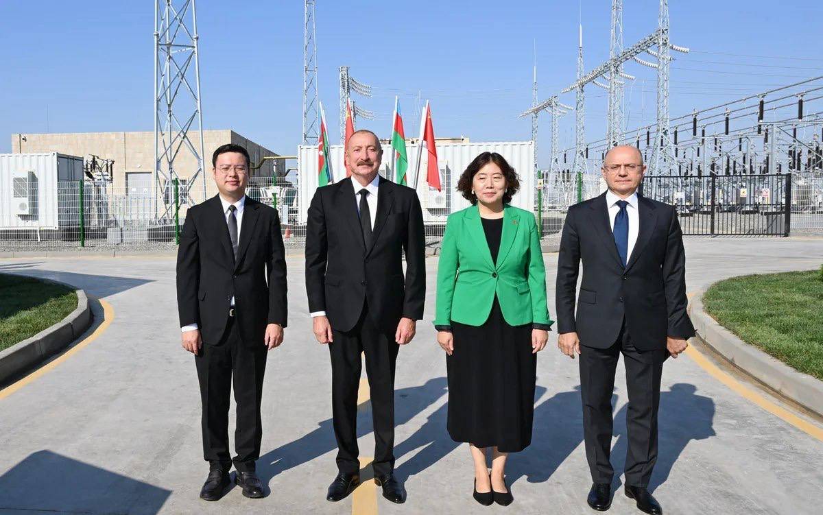 Prezident İlham Əliyev “Qobustan” Günəş Elektrik Stansiyasının açılışında iştirak edib 4 photo 2026 09 16 12 27 47