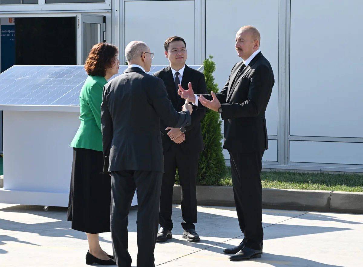 Prezident İlham Əliyev “Qobustan” Günəş Elektrik Stansiyasının açılışında iştirak edib 3 photo 2026 09 16 12 27 48